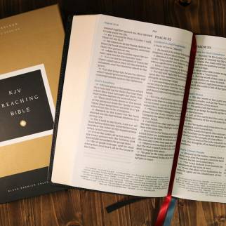 KJV Preaching Bible Photo