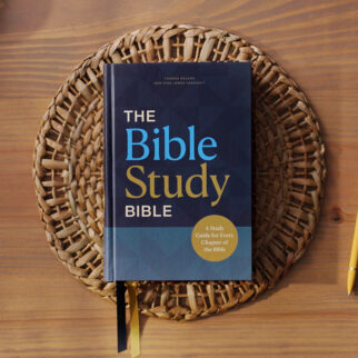 The Bible Study Bible Photo