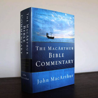 MacArthur Bible Commentary Photo