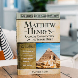 Matthew Henry's Concise Commentary on the Whole Bible Photo