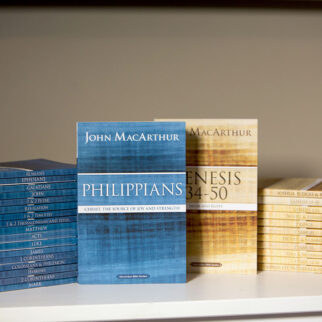 MacArthur Bible Studies Photo