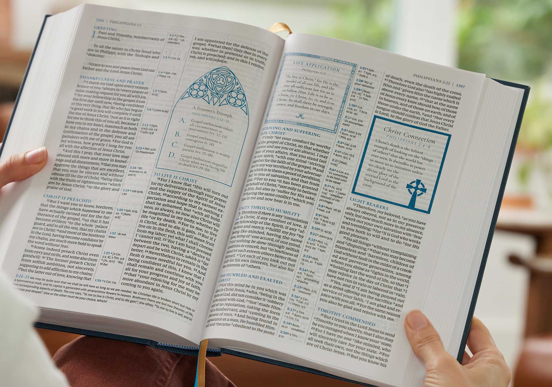 Interior of the Alexander Maclaren Study Bible